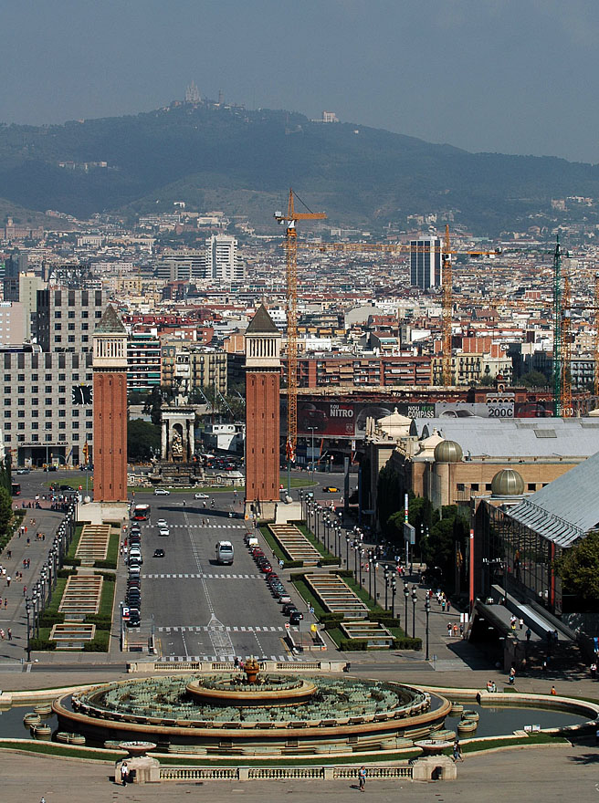 080 View from the MNAC to Tibidabo